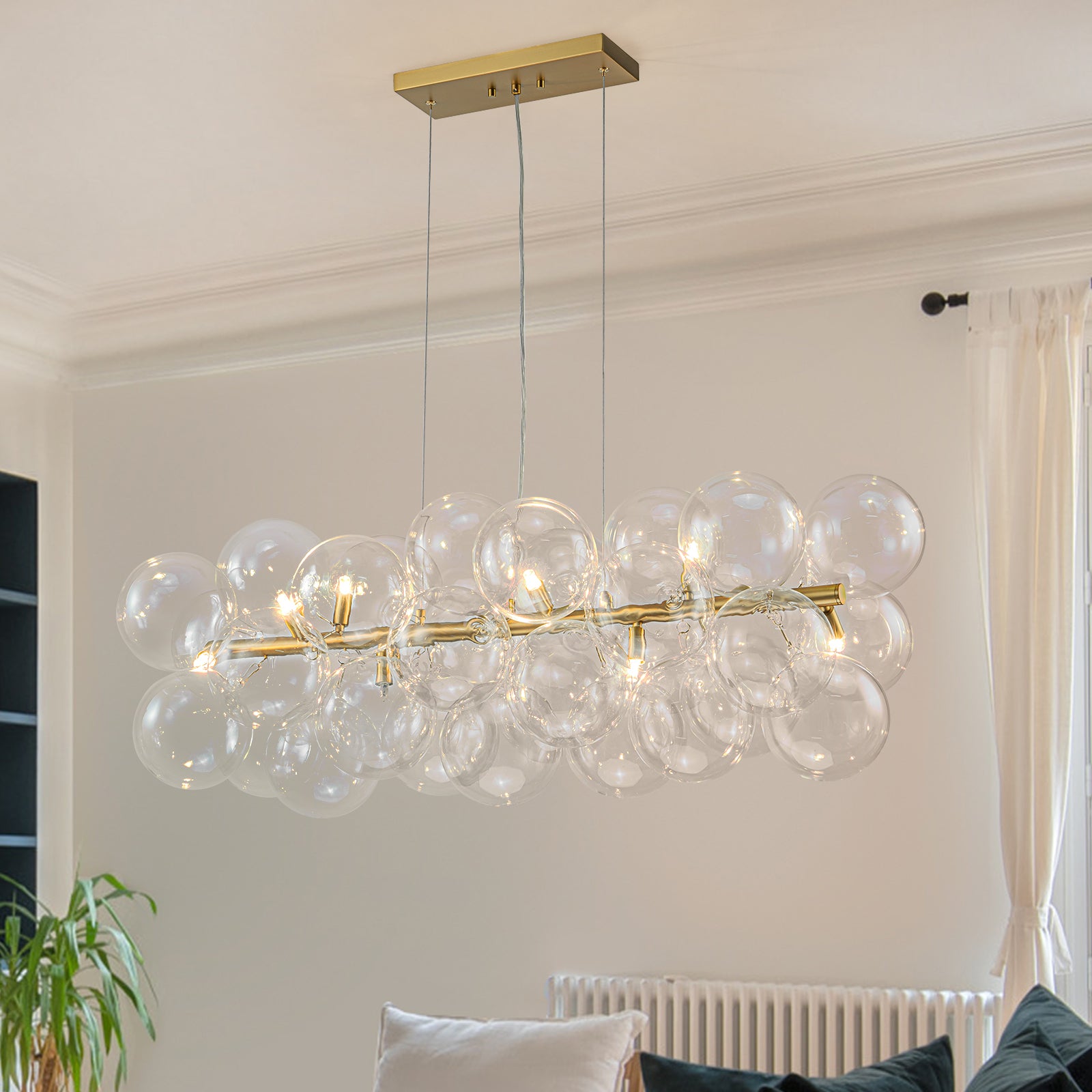 Glowlings 10-flammiger moderner 42" breiter großer linearer Kronleuchter aus klarem Kugelglas