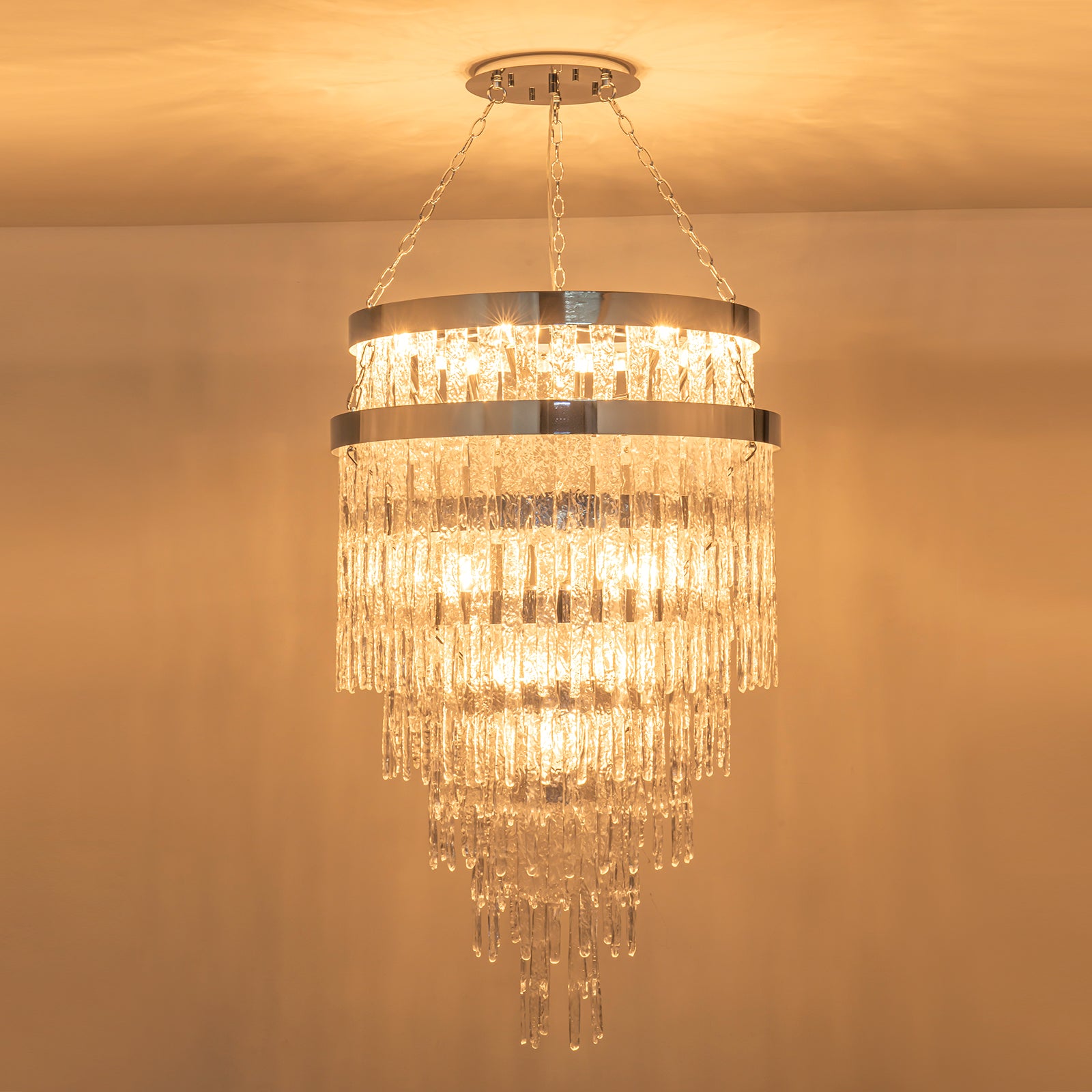Glowlings 16-flammiger moderner, 71 cm breiter, 6-stufiger großer Wasserfall-Kronleuchter aus handgefertigtem Glas für das Wohnzimmer im Foyer