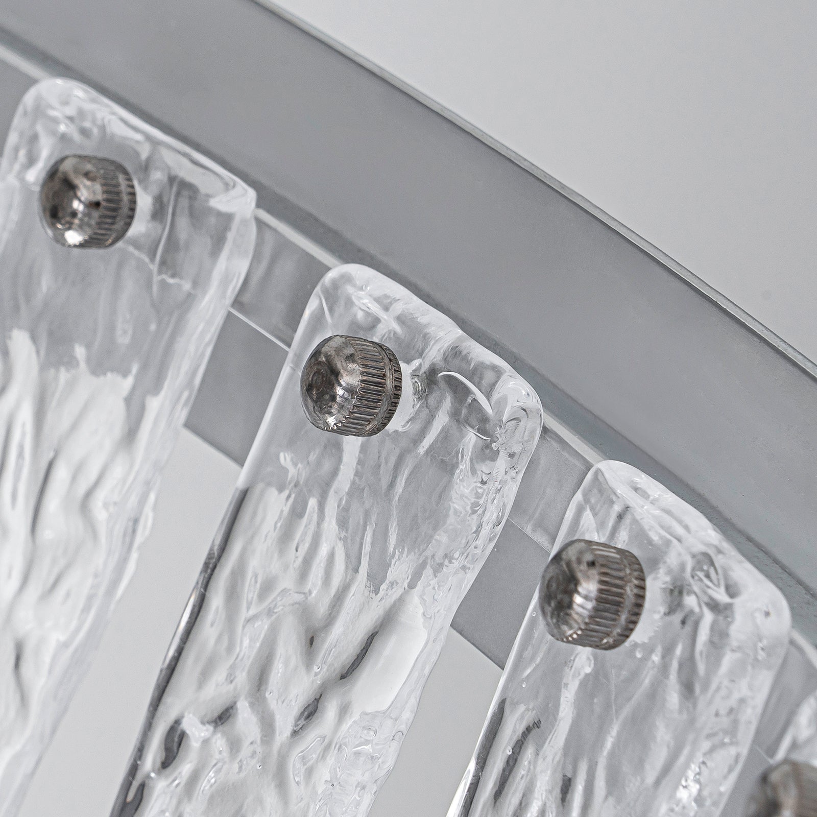 Glowlings 16-flammiger moderner, 71 cm breiter, 6-stufiger großer Wasserfall-Kronleuchter aus handgefertigtem Glas für das Wohnzimmer im Foyer