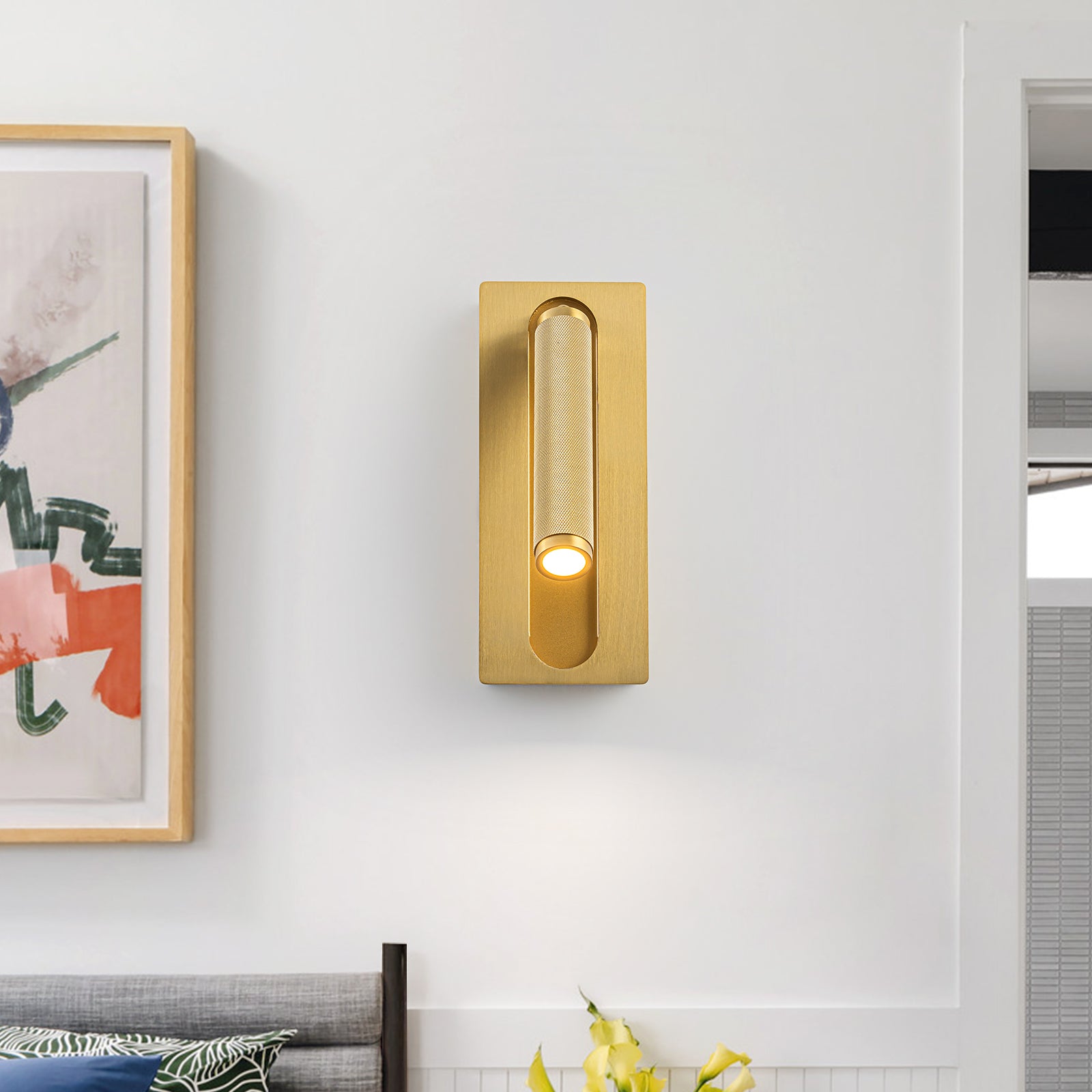 Glowlings 1-Light Modern Brass Bedside Reading Sconce 360° Flexible Spotlight with Knurled Detail & Swivel Arm