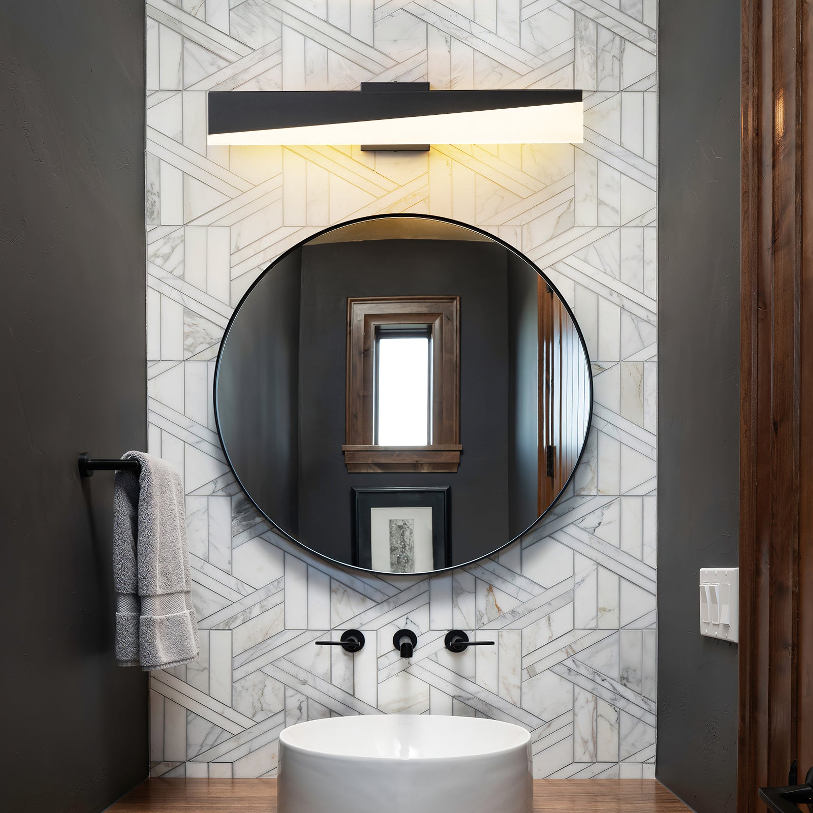 Glowlings 1-Light Modern 24"Wide Black Linear LED Wall Sconce Bath Vanity Light
