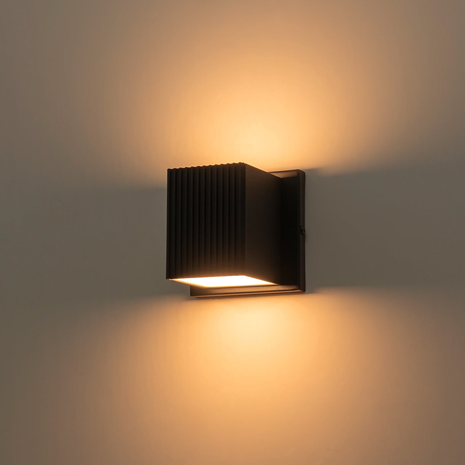 Glowlings 1-Light Modern IP54 Matte Black Small Ribbed Square Outdoor LED Wall Sconce