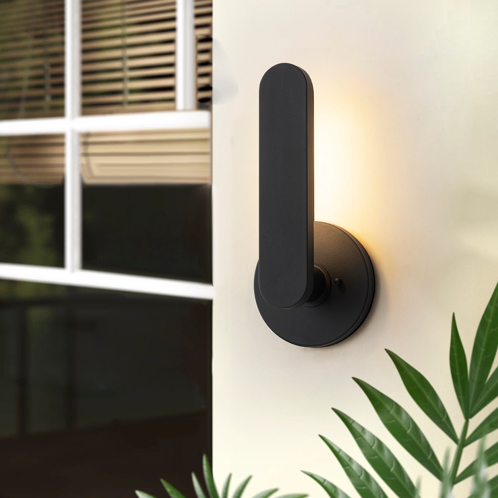 Glowlings 1-flammige, moderne, 30,5 cm hohe, IP54-mattschwarze integrierte LED-Wandleuchte für den Außenbereich