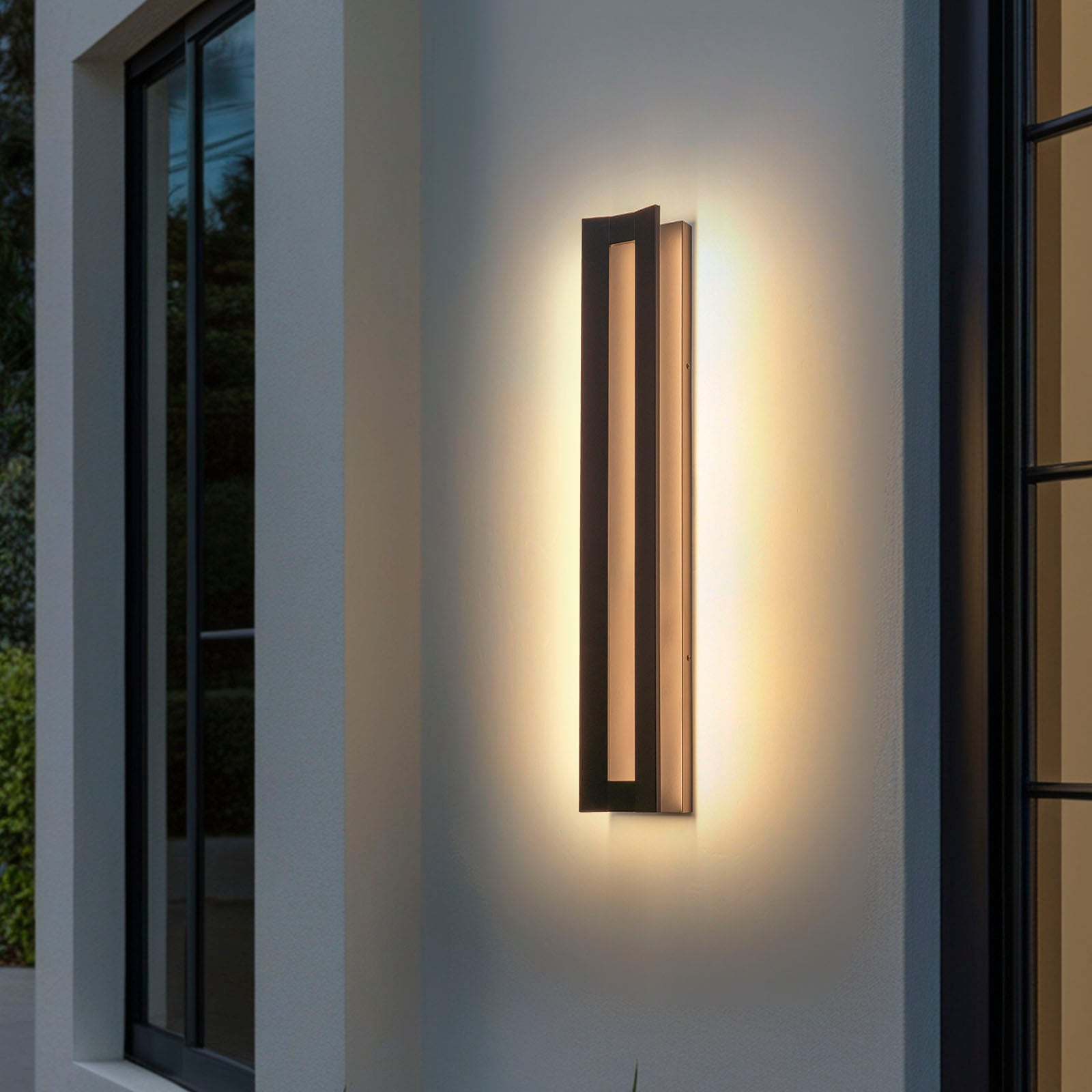 Glowlings 1-Light Modern 32"High Large Linear IP54 Outdoor LED Vertical Wall Sconce
