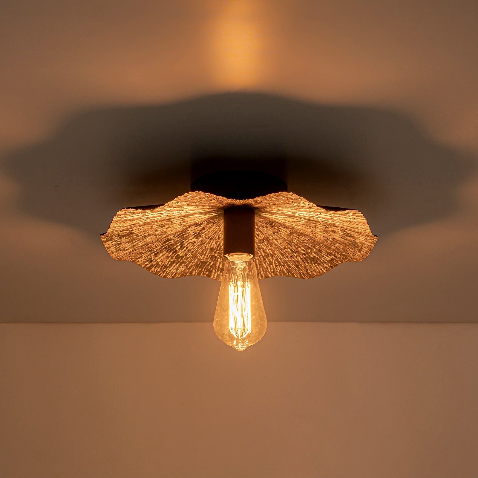 Glowlings 1-Light Vintage 13"Wide Gold Foil Flower Shape Flush Mount Ceiling Light