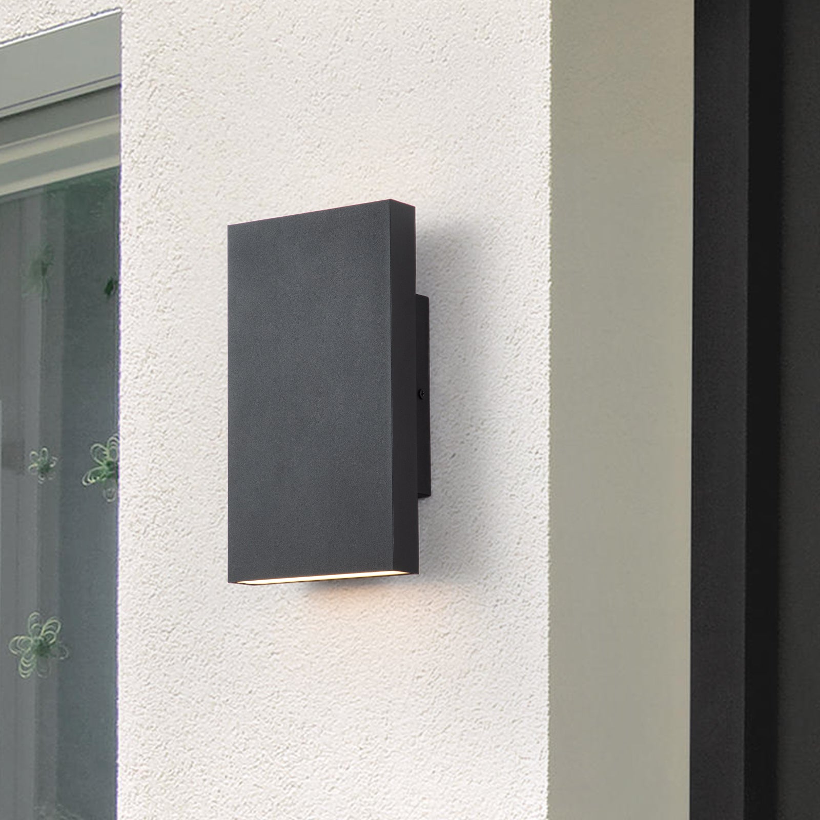Glowlings 2-flammige, 25,4 cm hohe, moderne, integrierte LED-Außenwandleuchte in Schwarz/gebürstetem Gold