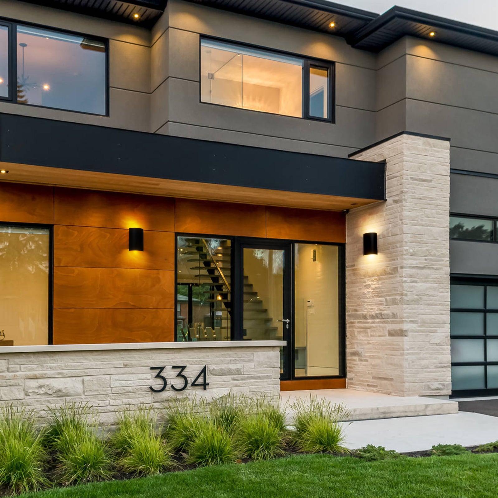 Glowlings 2-flammige, moderne, 22,9 cm hohe, schwarze, gebogene LED-Wandleuchte für den Außenbereich