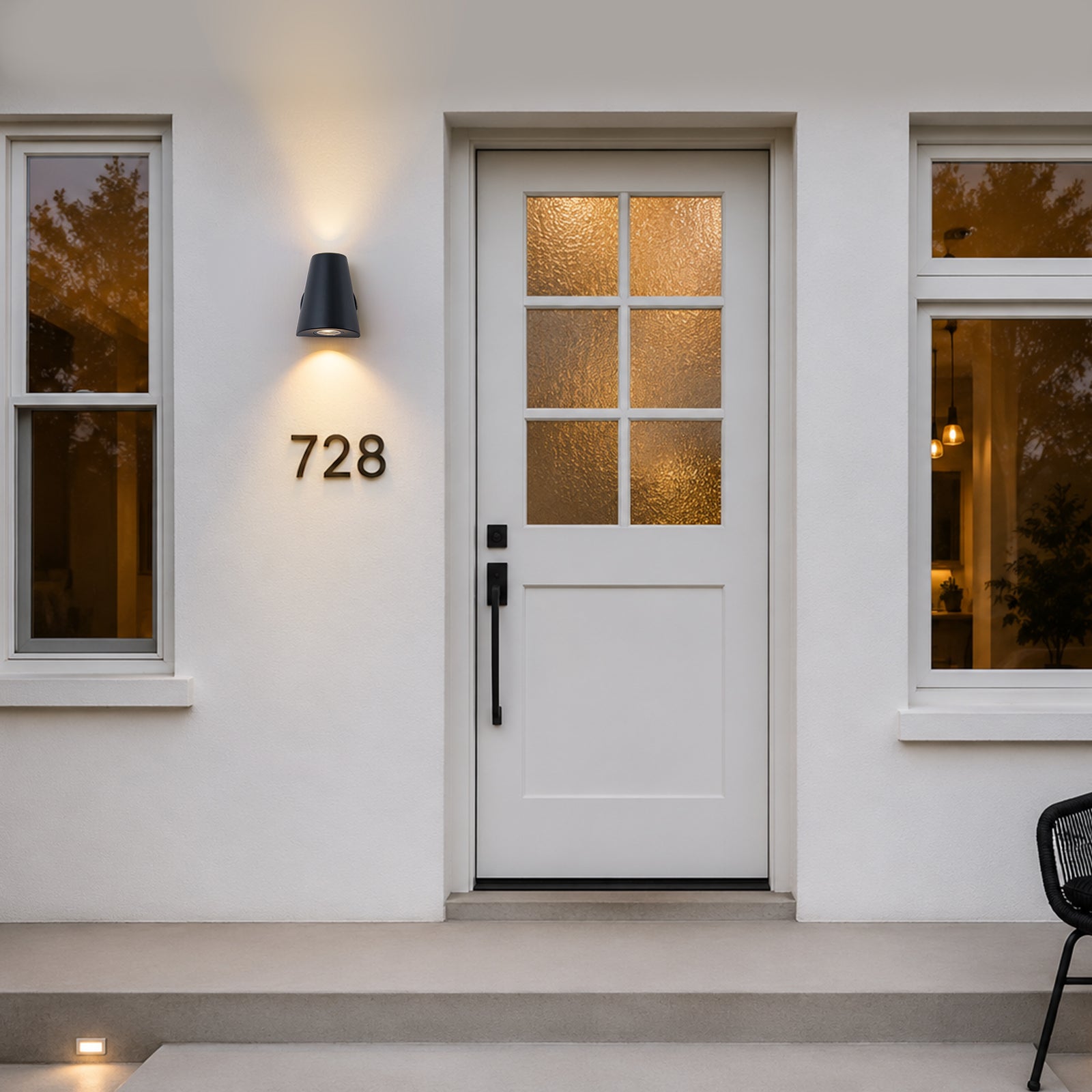 Glowlings 2-Light Modern IP54 Matte Black Up/Down LED Outdoor Wall Sconce