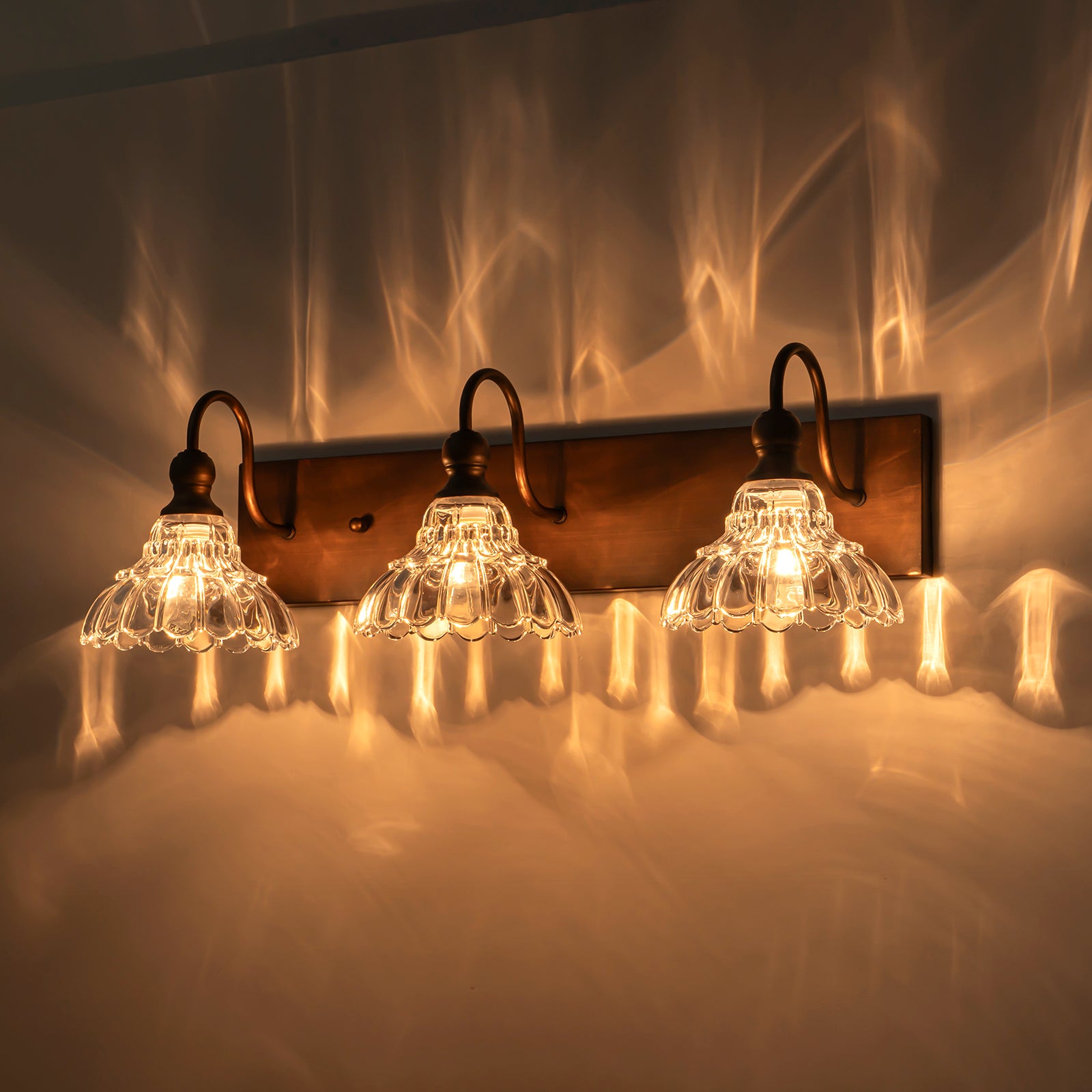 Glowlings 1/3/4-Light Vintage Antique Bronze Glass Flower Shaped Bathroom Vanity Light Over Mirror