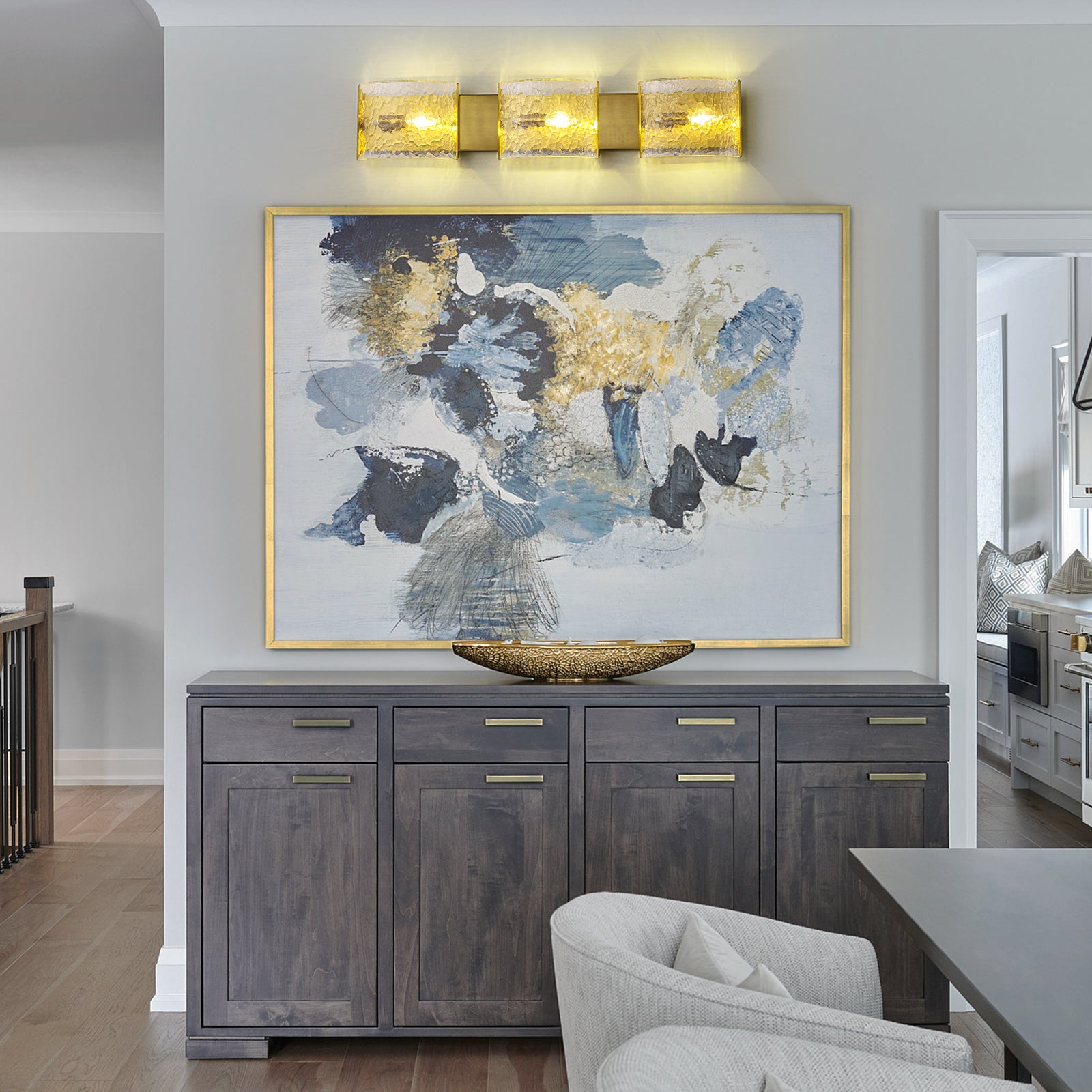 Leuchtende 3-flammige moderne Badezimmer-Waschtischleuchte mit Wasserwellen-Design aus klarem Glas