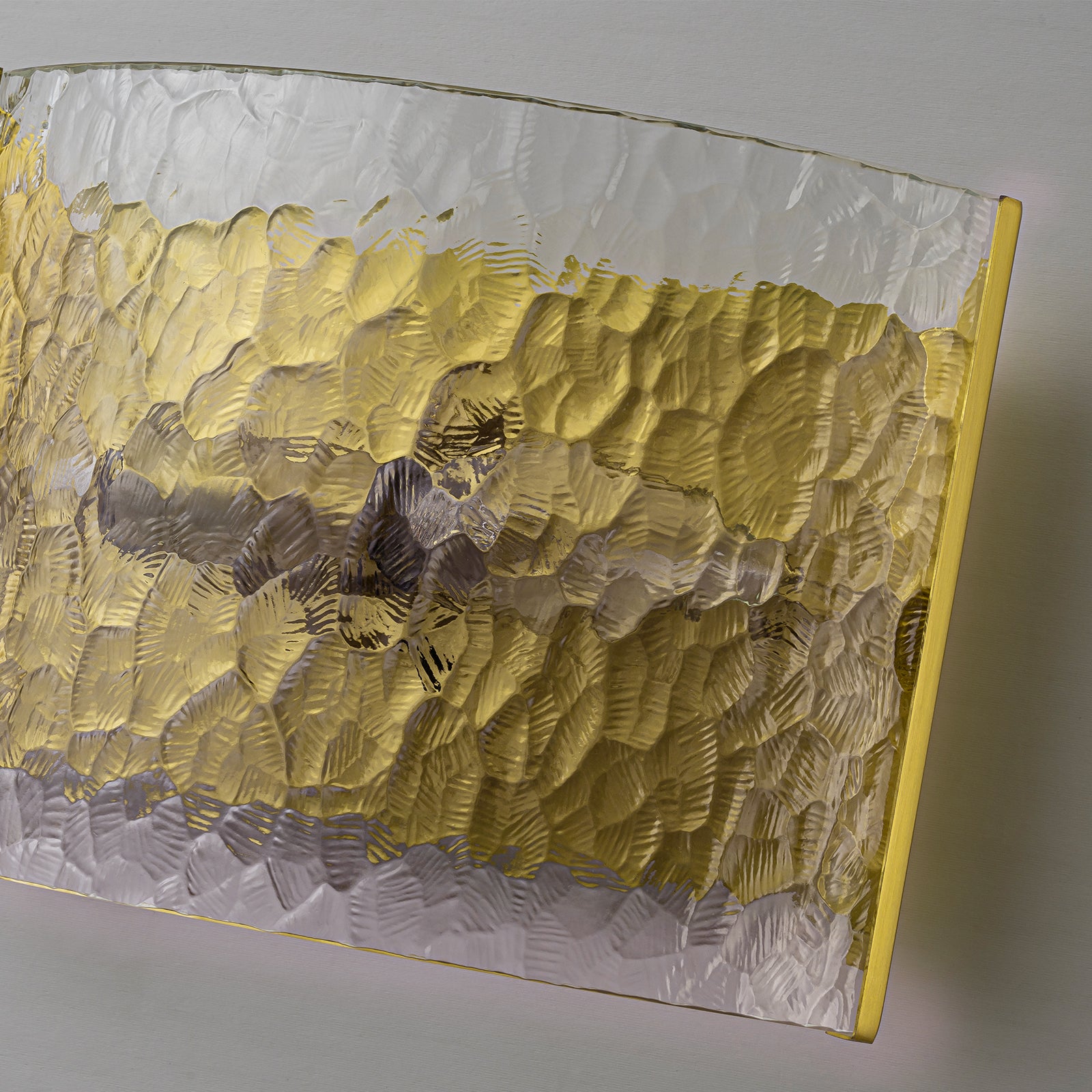 Leuchtende 3-flammige moderne Badezimmer-Waschtischleuchte mit Wasserwellen-Design aus klarem Glas
