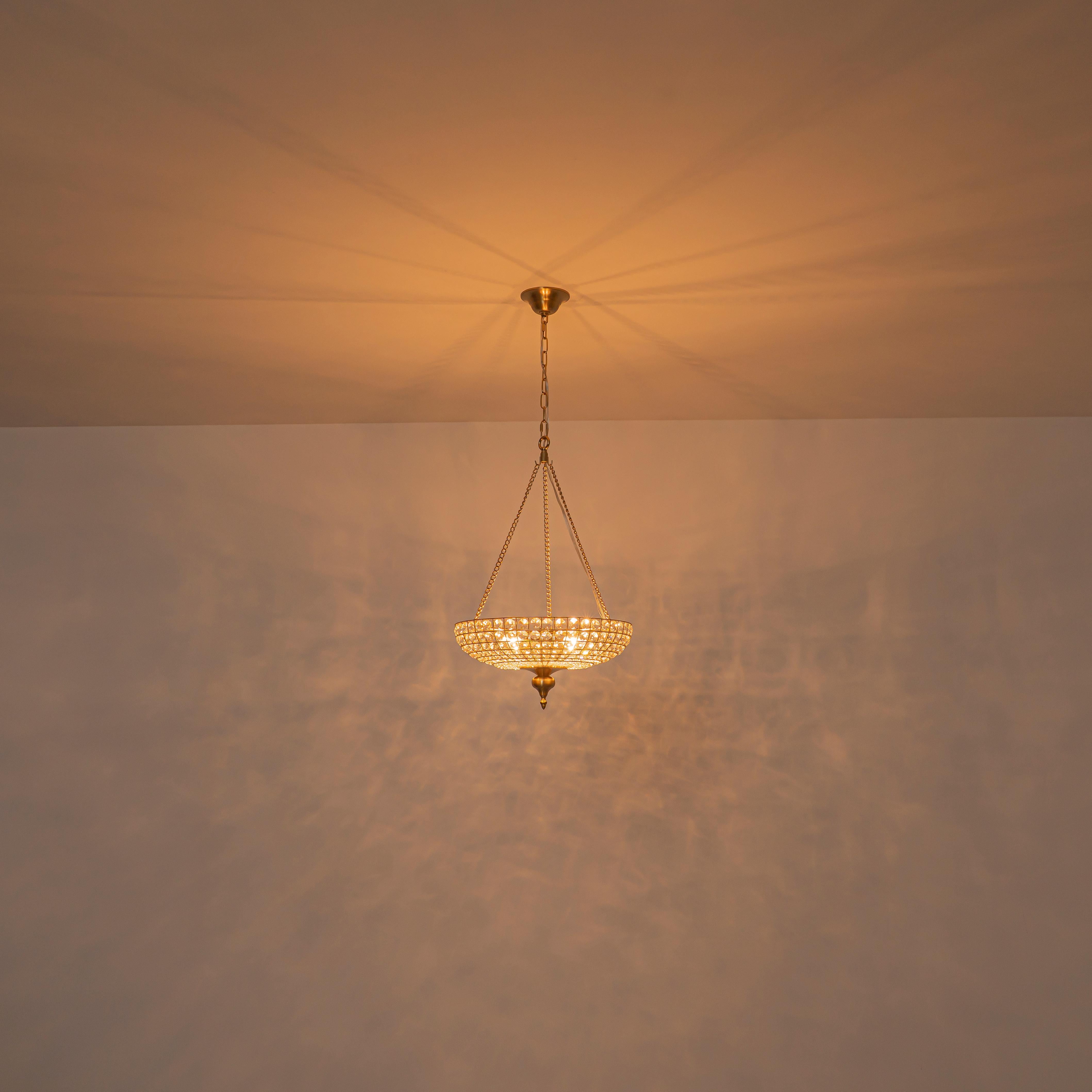 Glowlings 4-Light Traditional Antique Brass Faceted Chain Crystal Bead Bowl Chandelier