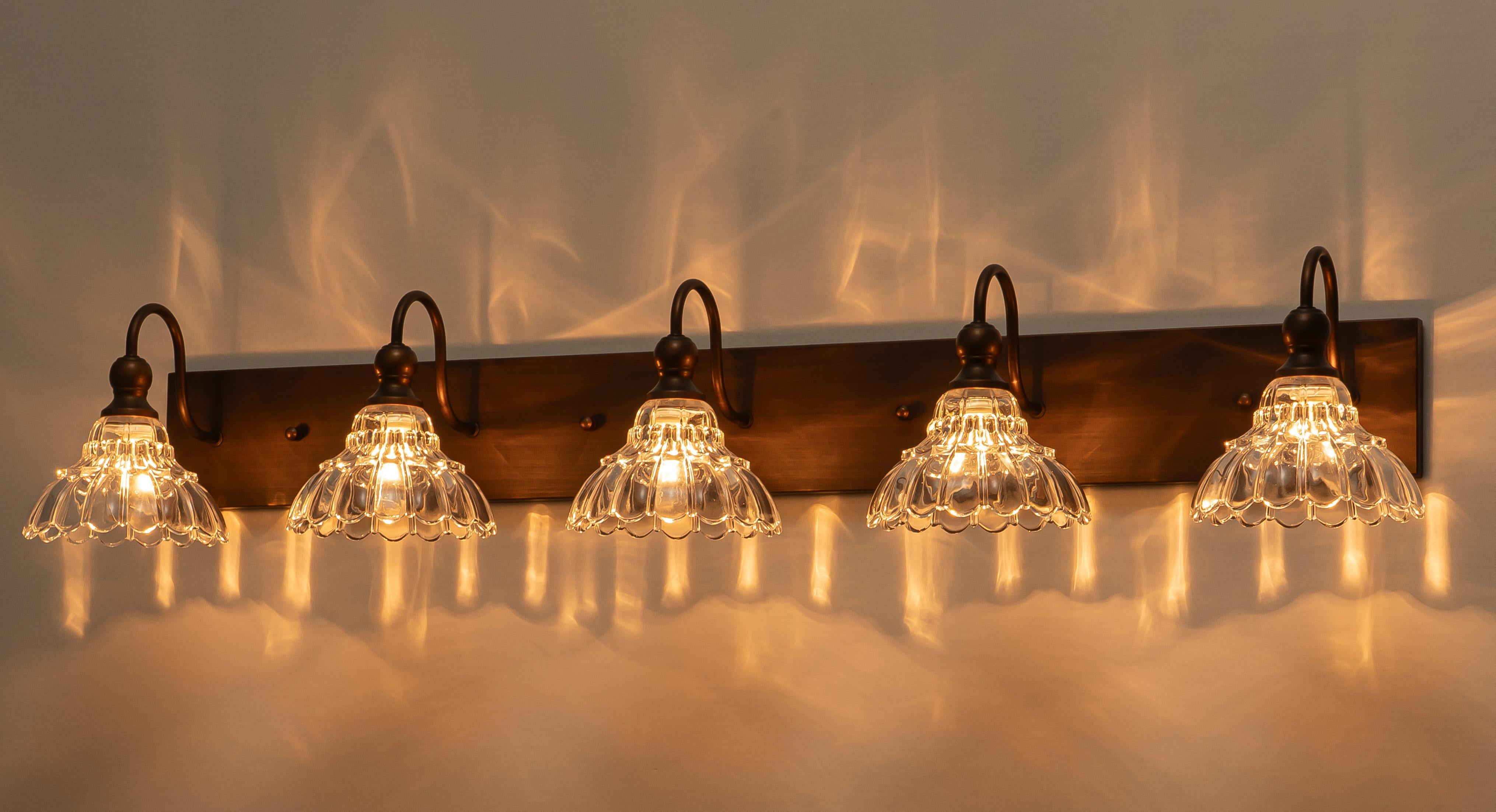 Glowlings 1/3/4-Light Vintage Antique Bronze Glass Flower Shaped Bathroom Vanity Light Over Mirror