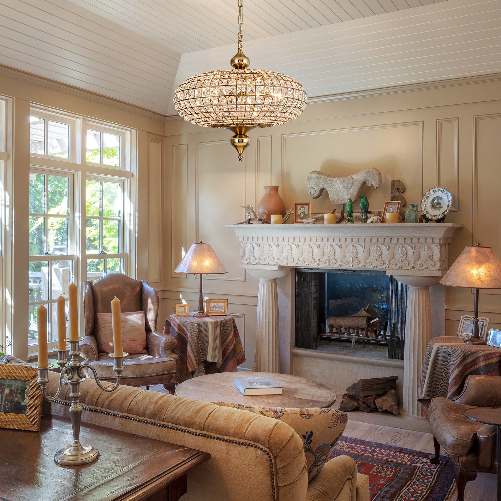 Glowlings 5-flammiger Vintage-Kronleuchter mit großer Messingkugel, 50,8 cm breit, handgefertigt, Kristall