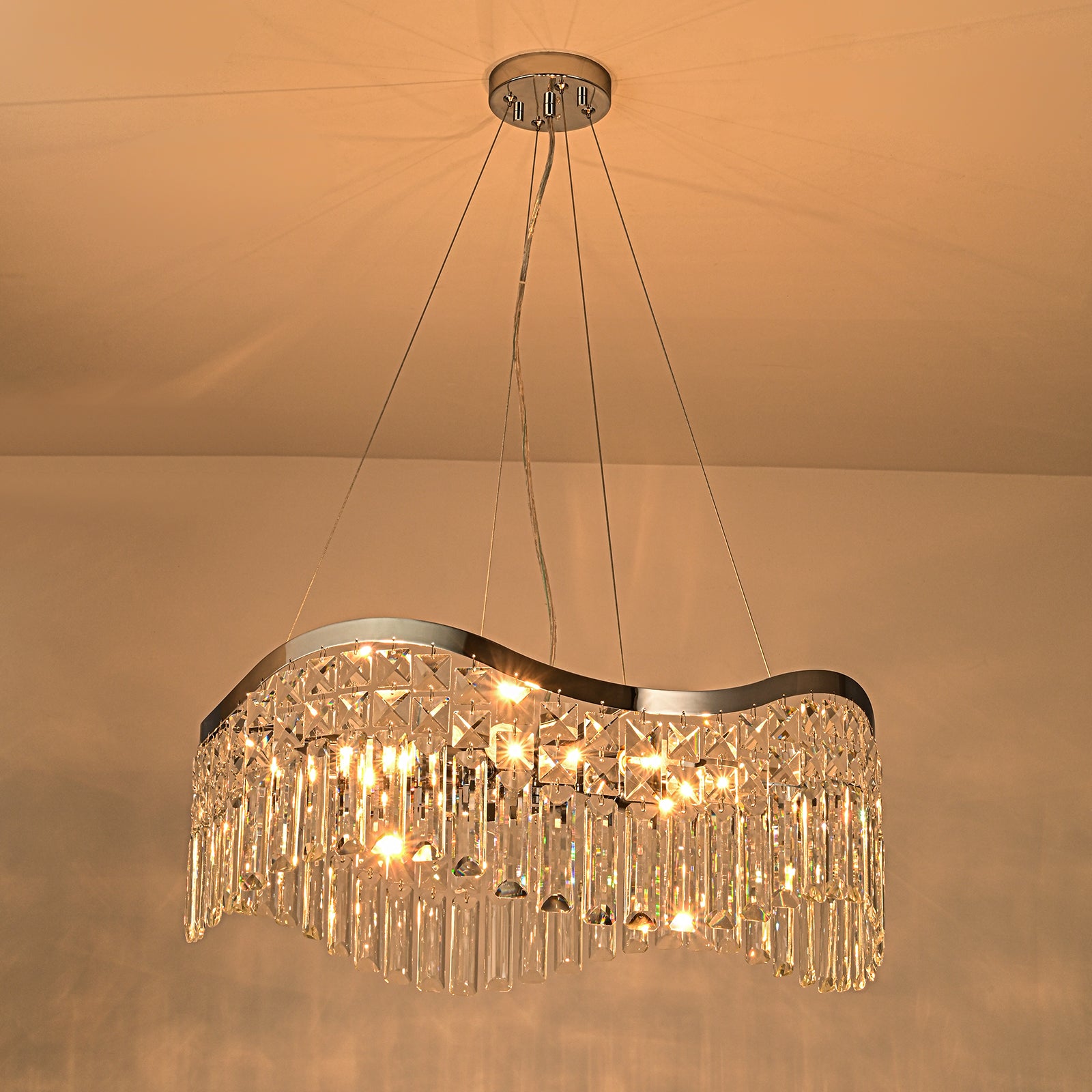 Glowlings 8-flammiger moderner 24" breiter eleganter Wellen-Kristall-Kronleuchter für Wohnzimmer