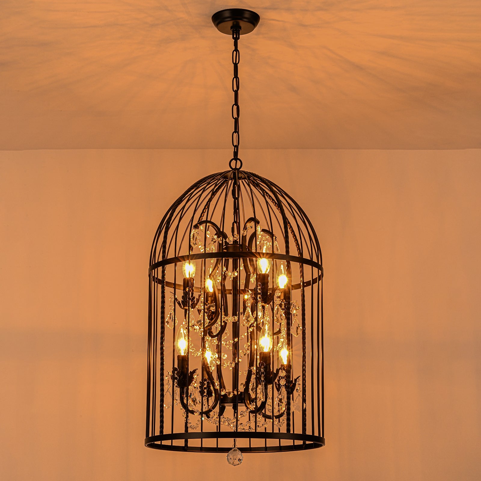 Glowlings 8-flammige Vintage-Pendelleuchte im Vogelkäfig-Stil, 45,7 cm breit, schwarze Laterne mit Kristallakzenten