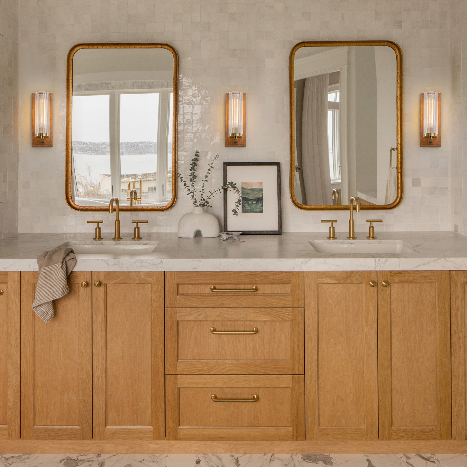 Glowlings 1-Light Brushed Gold Indoor Wood Wall Sconce with Cylinder Ribbed Fluted Glass Shade