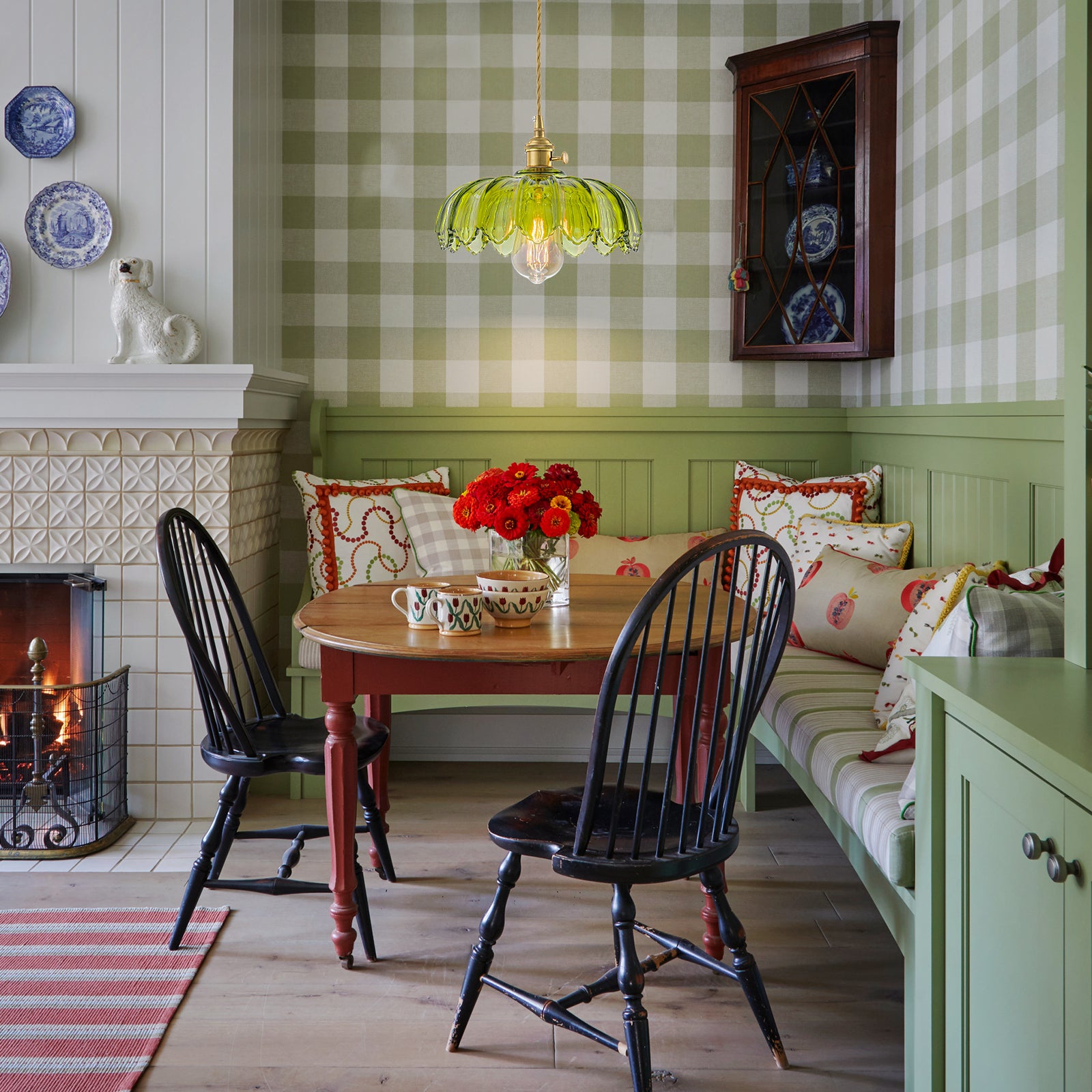 Glowlings 1-Light French Flower Shaped Green/Clear Glass Pendant Light