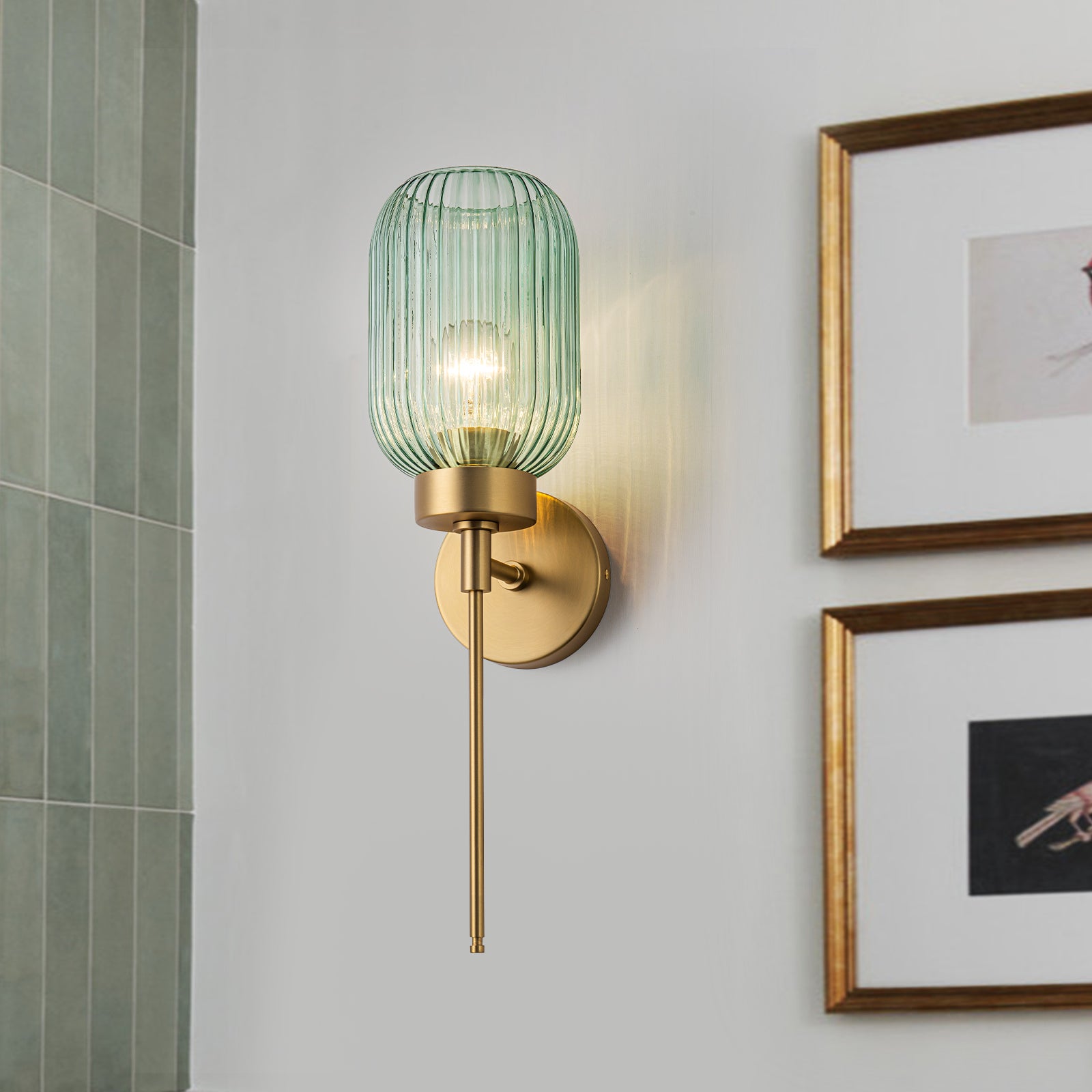 Glowlings 1-Light Modern Brass Ribbed Glass Wall Sconce Bathroom Vanity Light