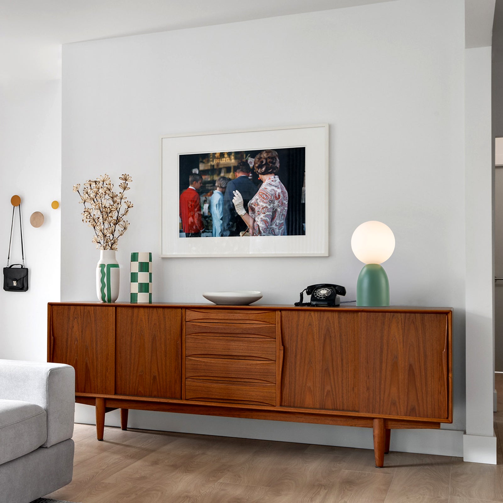 Glowlings 1-Light Modern Green Opal Glass Small Side Table Lamp