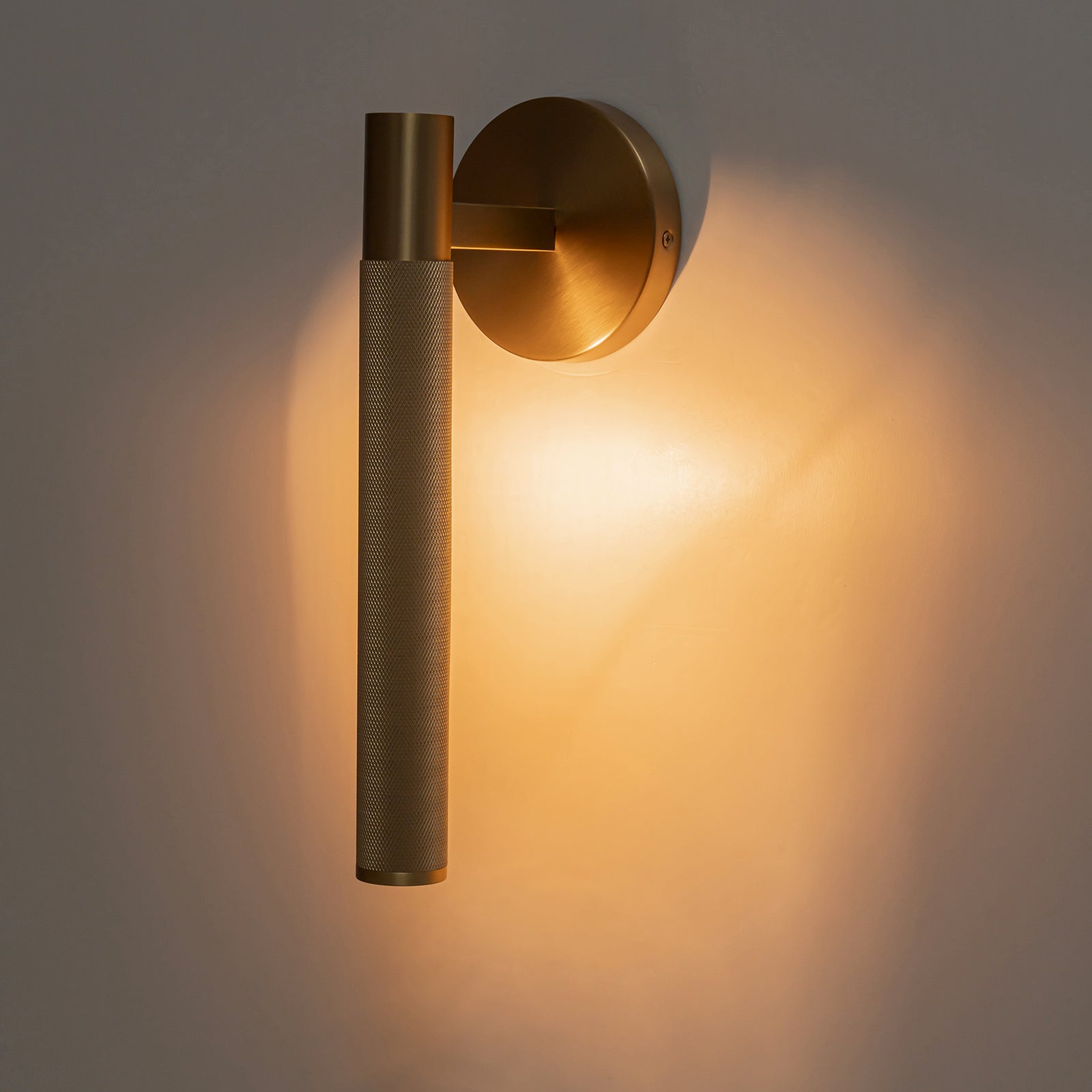 Glowlings 1-Light Modern Knurling Texture Antique Wall Sconce Picture Light