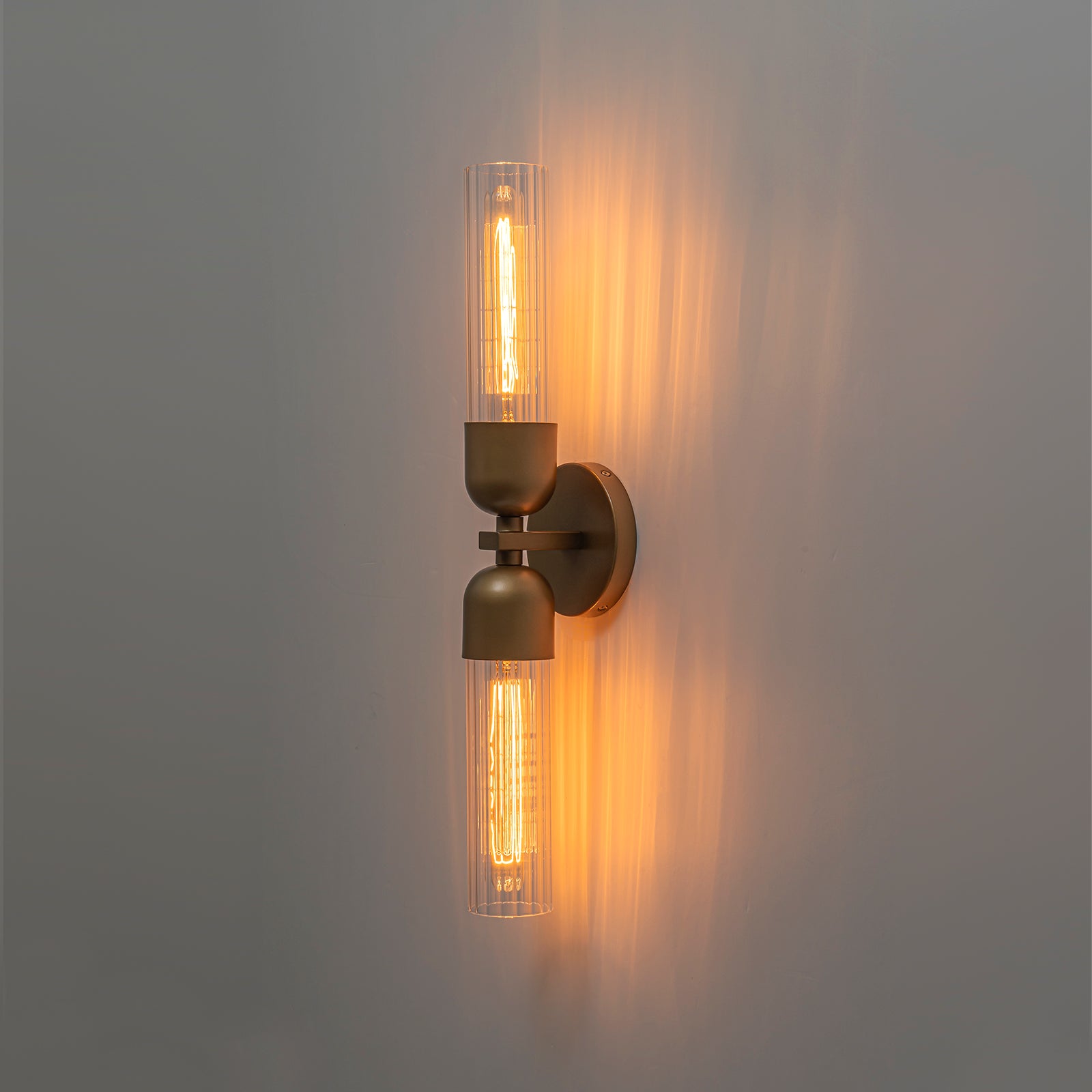 Glowlings 2-Light Mid-Century Modern Antique Brass Ribbed Glass Wall Sconce Bathroom Vanity Light