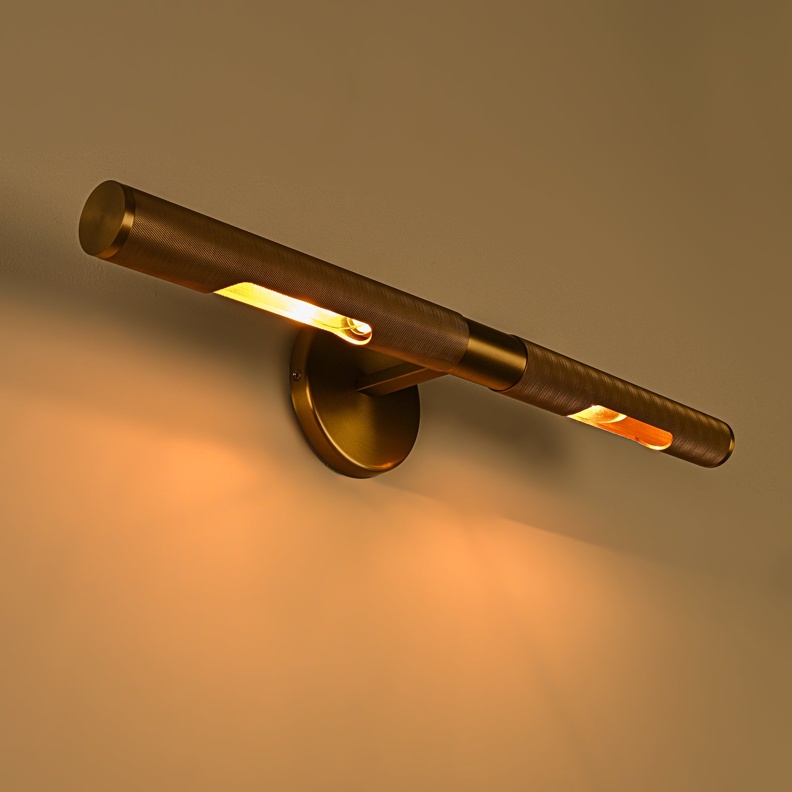 Glowlings 2-Light Modern 24"Wide Antique Burnished Brass Linear Picture Light Wall Sconce