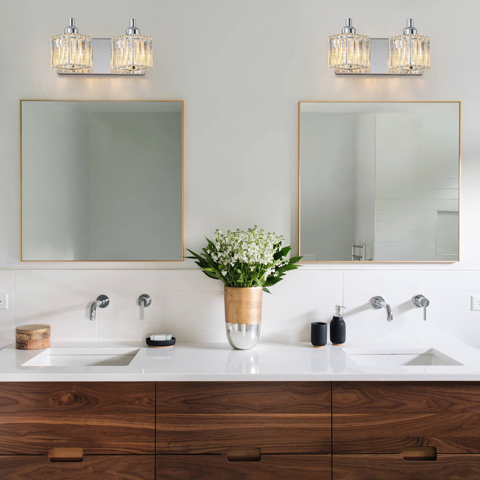 Glowlings 2/3/4/5-Light Modern Sqaure Crystal Bath Vanity Wall Sconce Bathroom Lighting Source