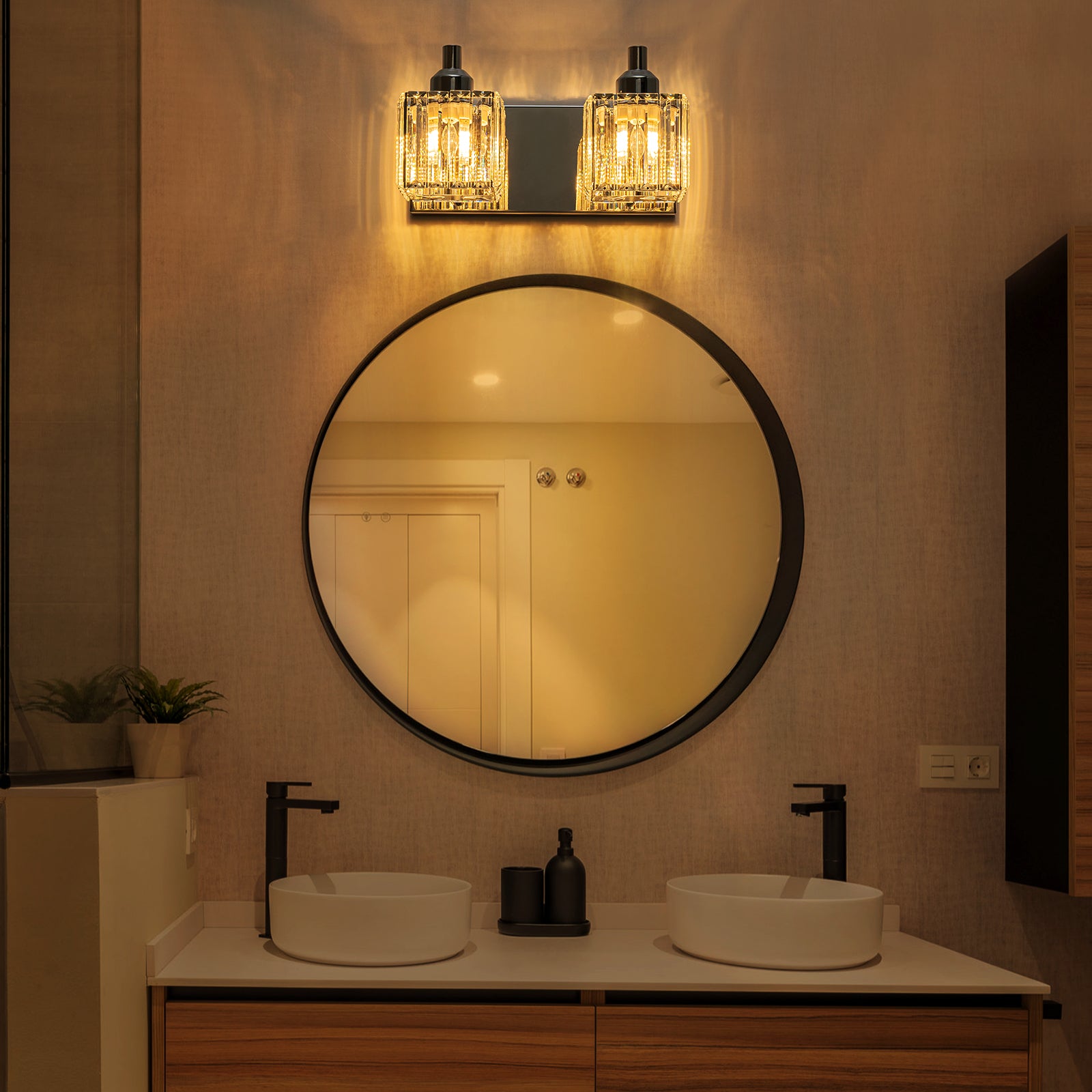 Glowlings 2/3/4/5-Light Modern Sqaure Crystal Bath Vanity Wall Sconce Bathroom Lighting Source