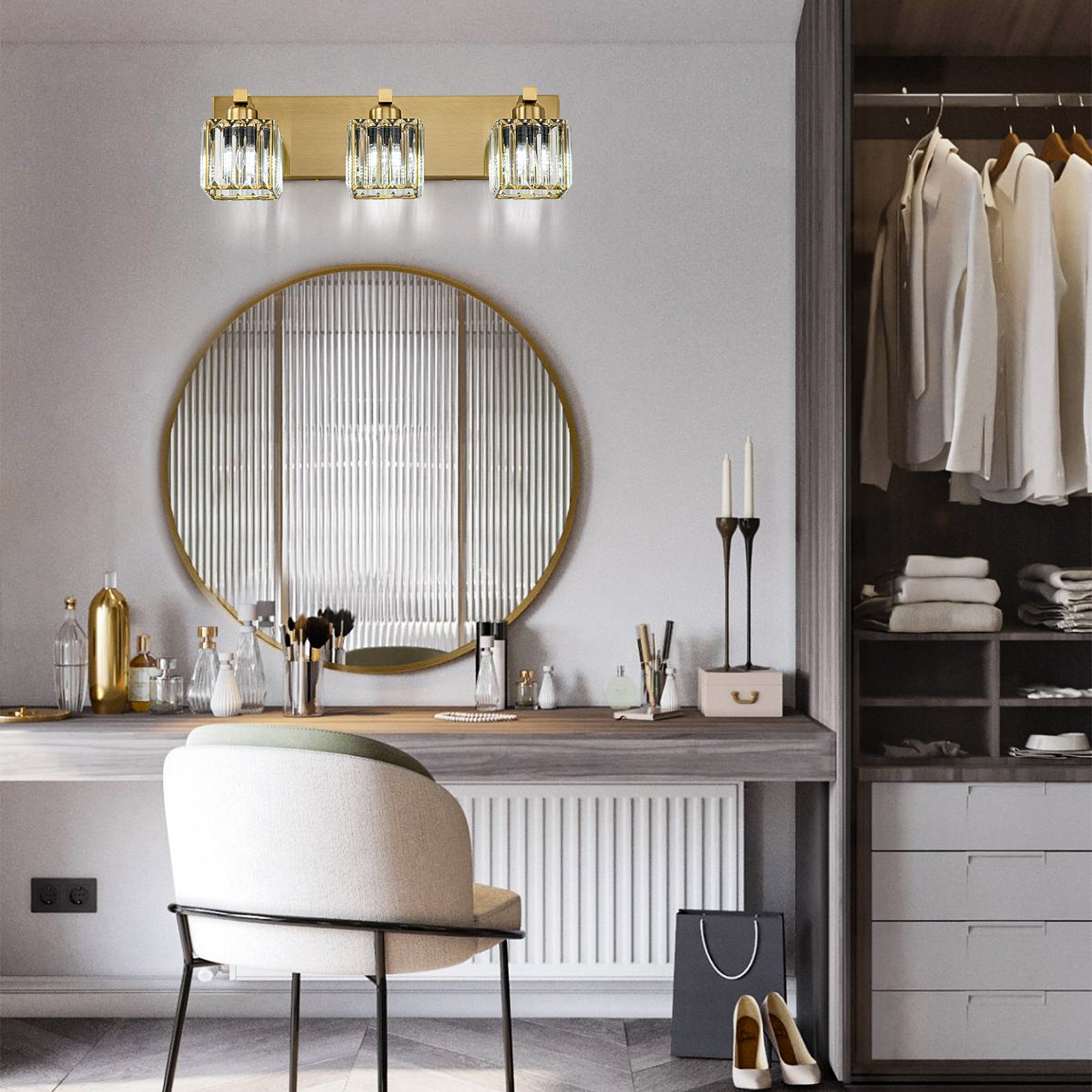 Glowlings 3/4/5-Light Modern Gold Square Crystal Bathroom Vanity Light Bathroom Light Fixtures Over Mirror