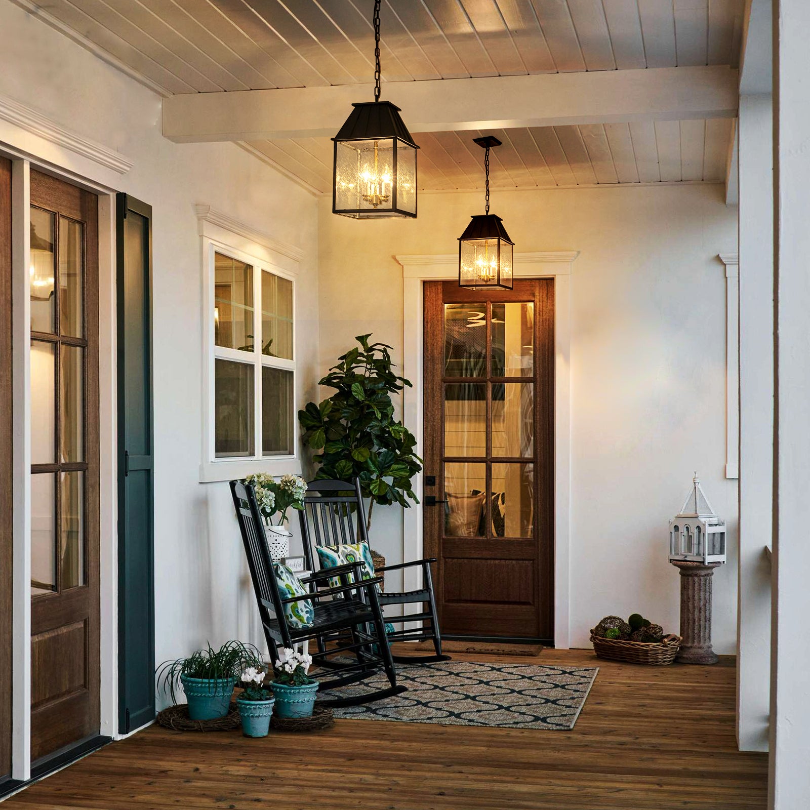 Glowlings 3-Light Modern IP23 Matte Black Seeded Glass Lantern Outdoor Pendant Light