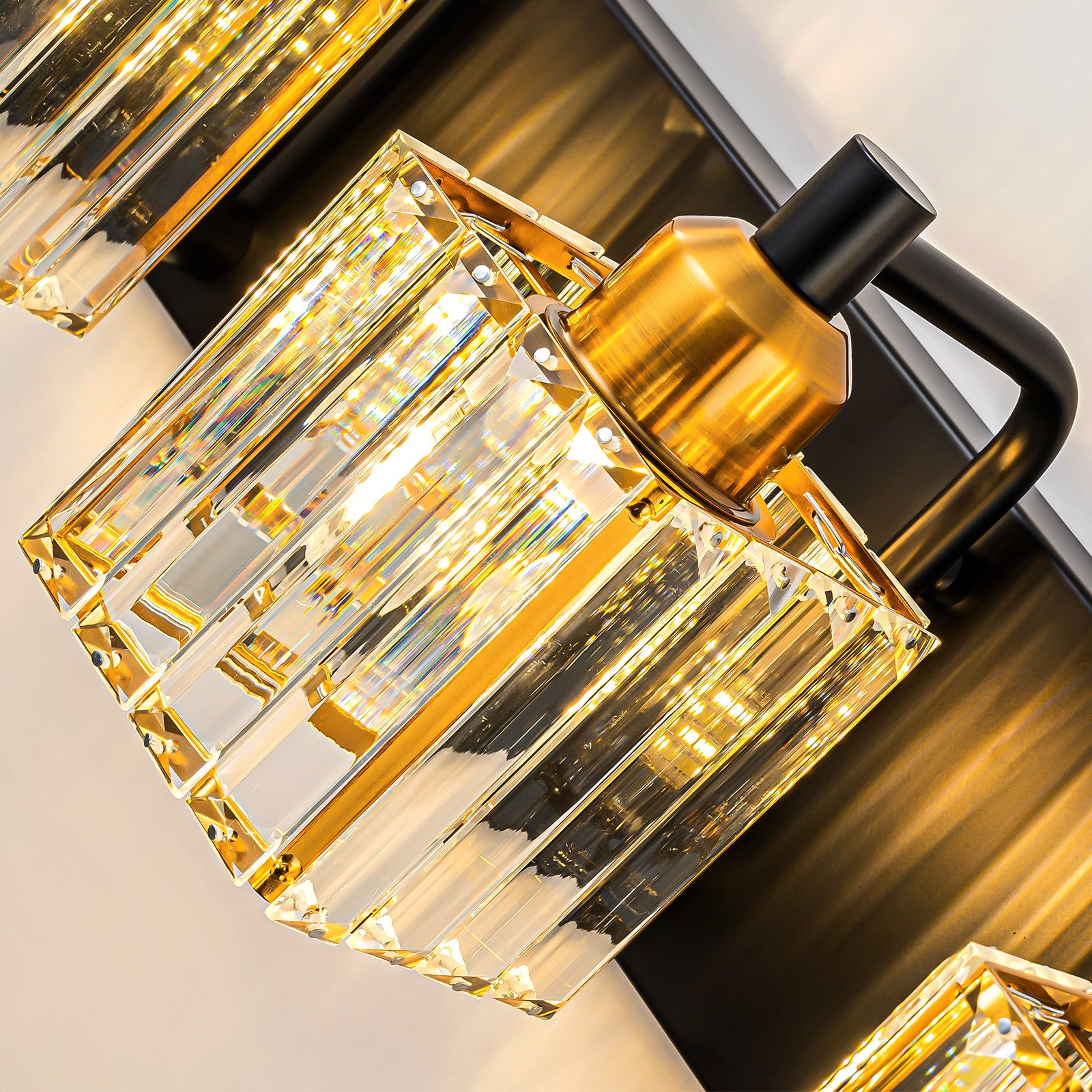 Glowlings 2/3/4/5-Light Modern Sqaure Crystal Bath Vanity Wall Sconce Bathroom Lighting Source